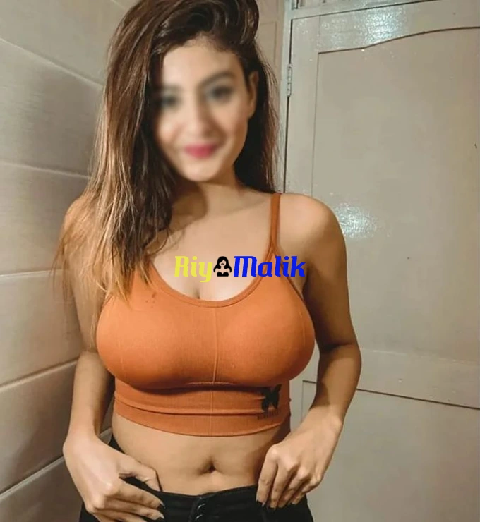 Lucknow Escort Seema