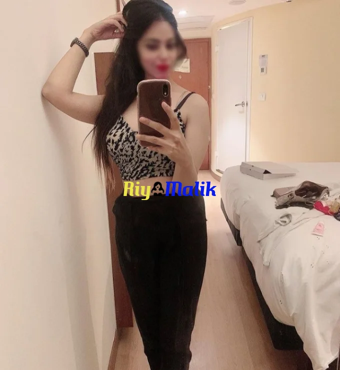 Lucknow Escort Yamini