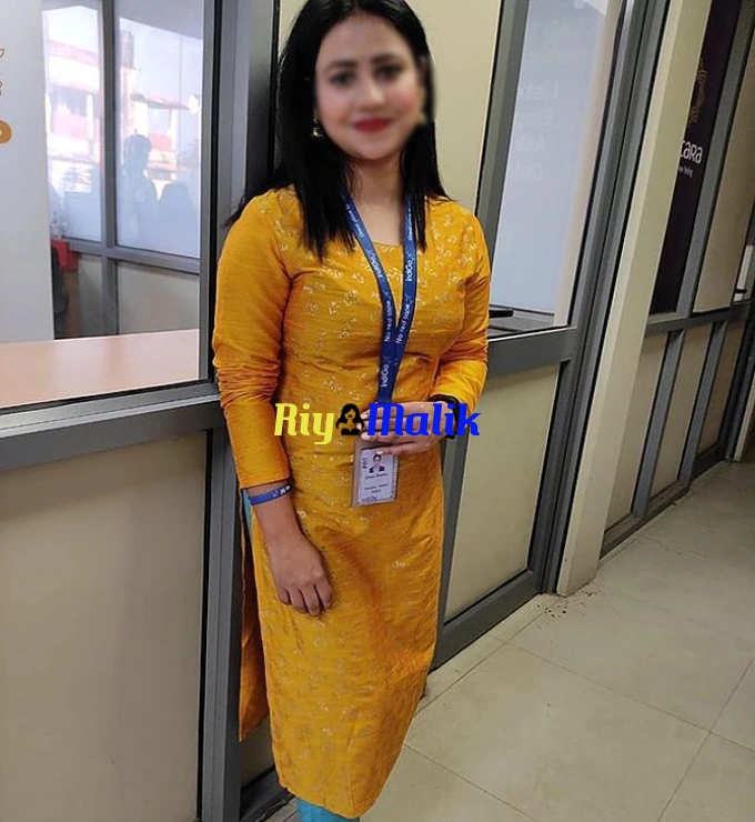 Lucknow Escort Aadita